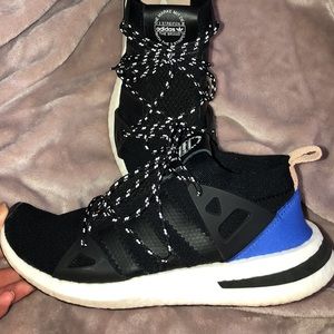 Adidas Arkyn running shoes